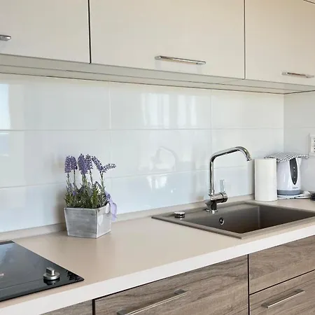 Buby Apartamento Malinska